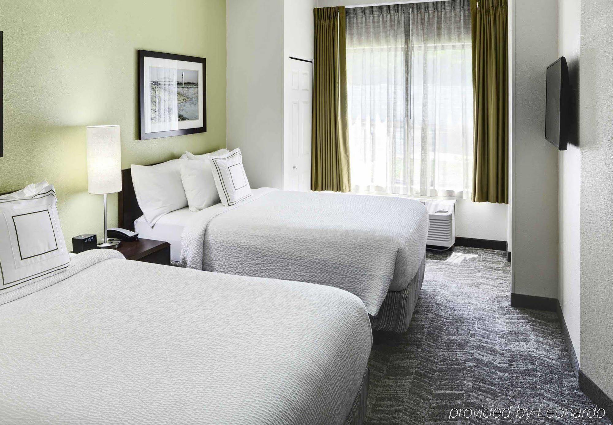 Springhill Suites Мілфорд Екстер'єр фото