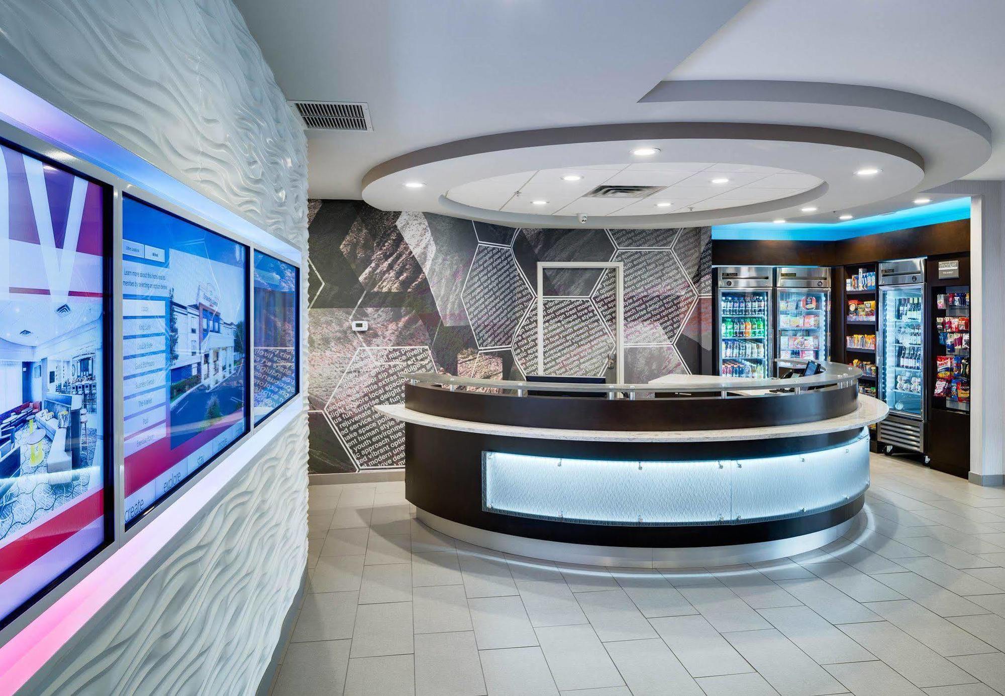 Springhill Suites Мілфорд Екстер'єр фото
