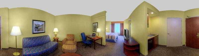 Springhill Suites Мілфорд Екстер'єр фото